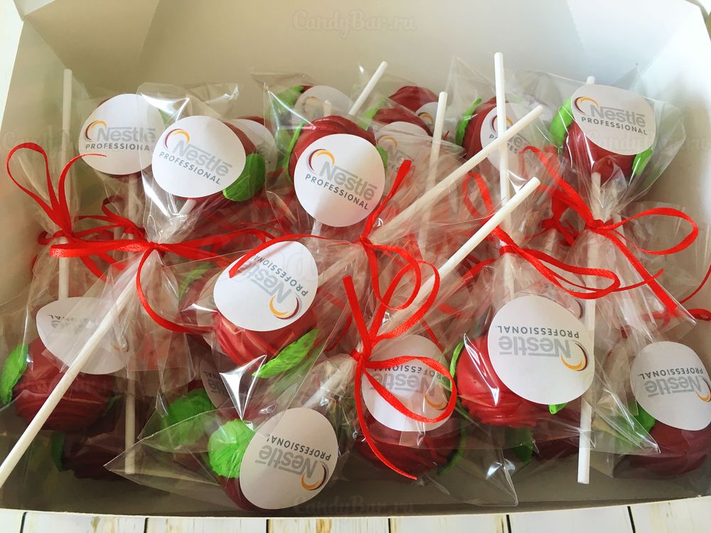 Корпоративные подарки от Nestle - кейк-попсы с лого в индивидуальной упаковке