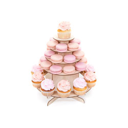 Пирамиды с десертами