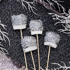 Маршмеллоу (зефир) в серебряной глазури