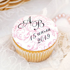 Капкейк на свадьбу с инициалами и датой