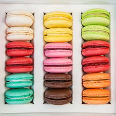 Набор макарун "Ассорти" 18 шт