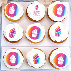 Набор капкейков с лого, крем с медальонами, 9 шт