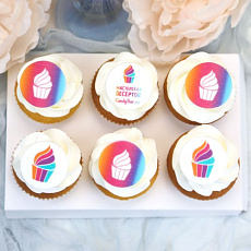 Набор капкейков с лого, крем с медальонами, 6 шт